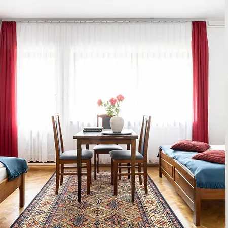 Wynajem Pokoi Maria Kalamacka *